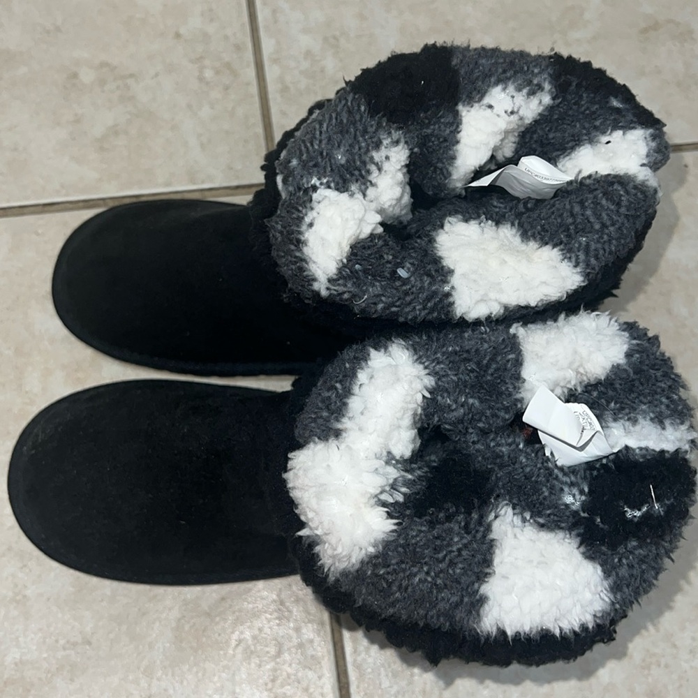 Mukluks cozy boots